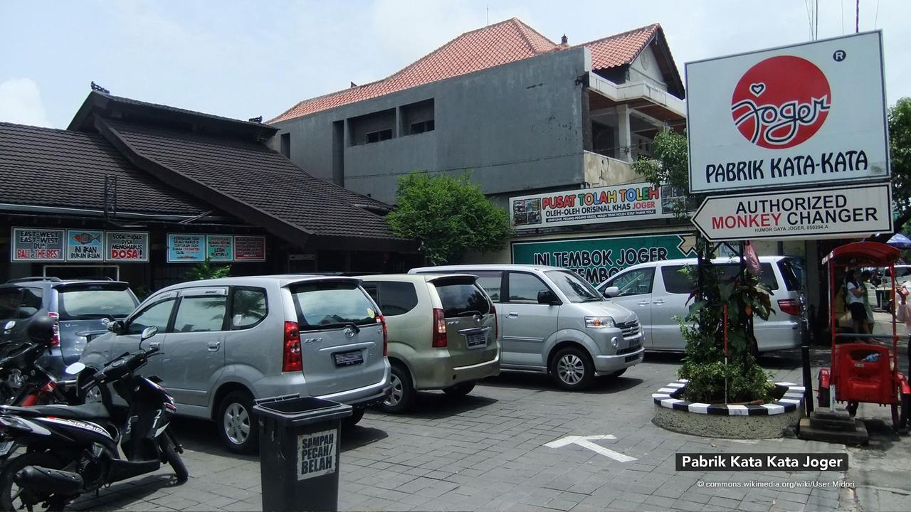 Zen Rooms Kuta Beach Poppies Lane Exteriör bild